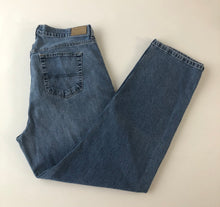 Load image into Gallery viewer, Tommy Hilfiger Jeans W38 L31
