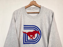 Load image into Gallery viewer, Champion Sweatshirt (2XL)