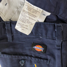 Load image into Gallery viewer, Dickies W40 L32
