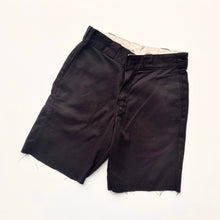 Load image into Gallery viewer, Dickies Shorts W30