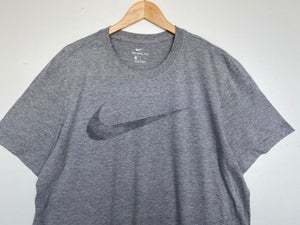 Nike t-shirt (XL)