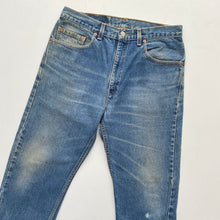 Load image into Gallery viewer, Levi’s 505 W34 L30