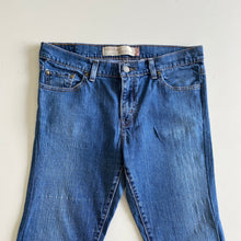 Load image into Gallery viewer, Levi’s 515 Jeans W33 L26