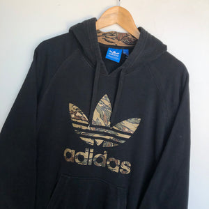 Adidas hoodie (XL)