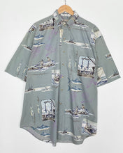 Load image into Gallery viewer, Crazy print ‘Angling’ shirt (L)