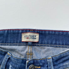 Load image into Gallery viewer, Tommy Hilfiger Jeans W31 L32