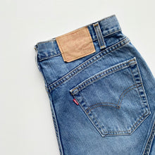 Load image into Gallery viewer, Levi’s 505 W36 L30