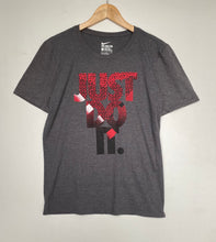 Load image into Gallery viewer, Nike t-shirt (S)