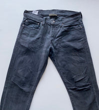 Load image into Gallery viewer, Levi’s 511 W32 L30
