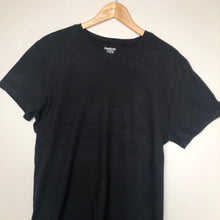 Load image into Gallery viewer, Reebok t-shirt (XL)