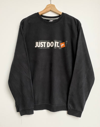 Nike sweatshirt (XL)