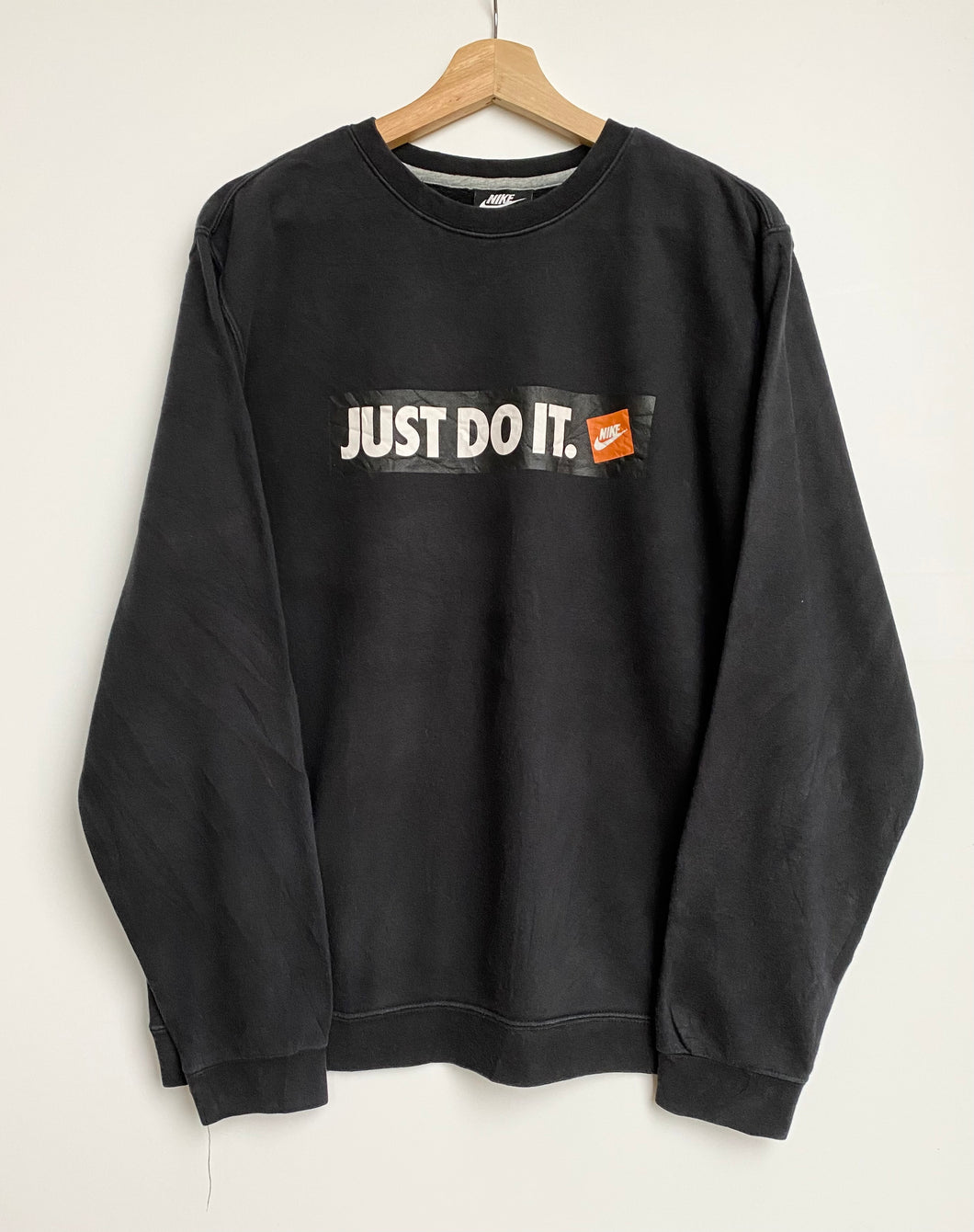 Nike sweatshirt (XL)
