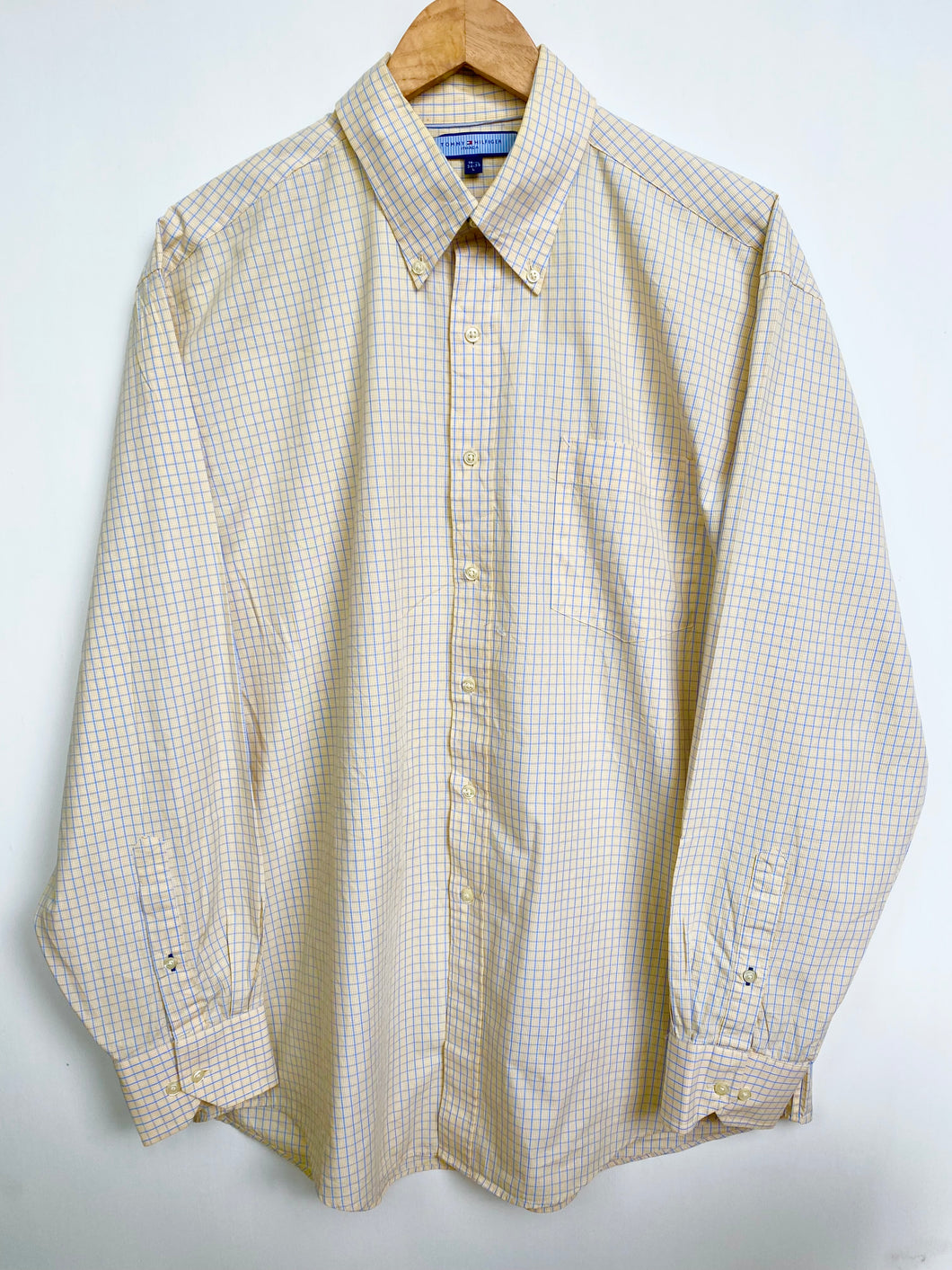 Tommy Hilfiger shirt (L)