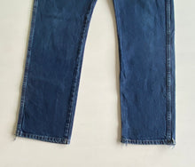 Load image into Gallery viewer, Wrangler Jeans W34 L32