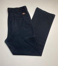Load image into Gallery viewer, Dickies W36 L32
