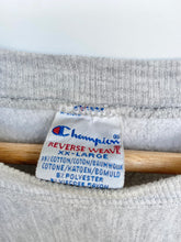 Load image into Gallery viewer, Champion Indiana sweatshirt (L)