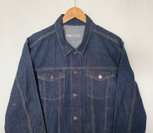 Load image into Gallery viewer, Gap denim jacket (XL)
