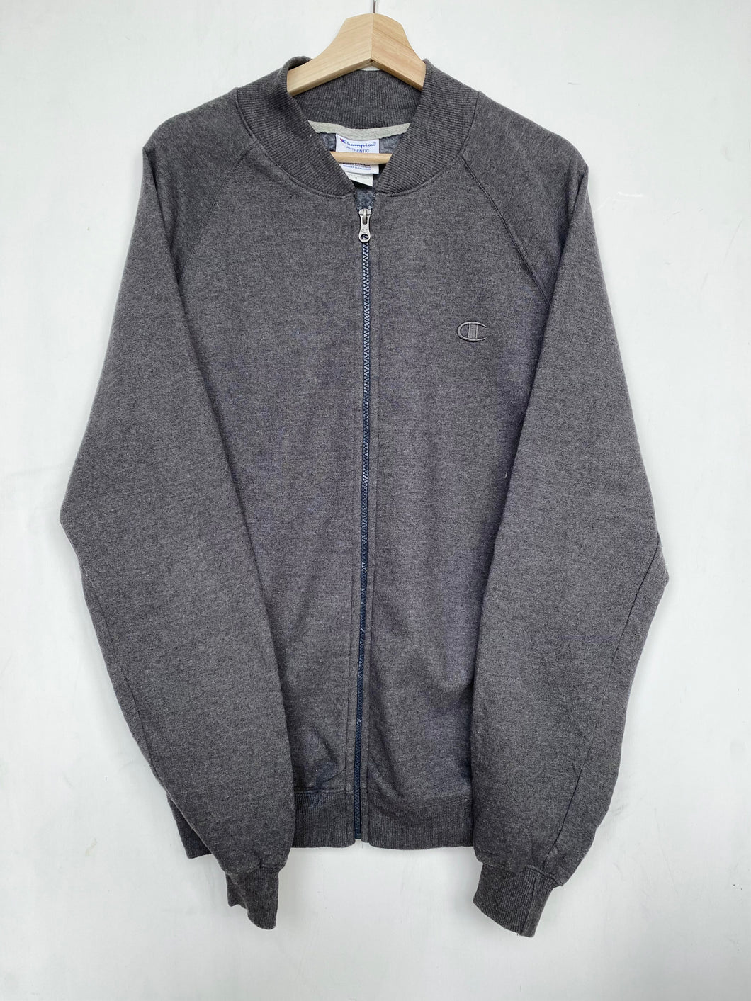 Champion zip up (M)