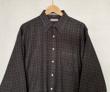 Load image into Gallery viewer, Flannel shirt (xL)