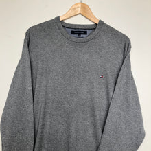 Load image into Gallery viewer, Tommy Hilfiger jumper (XL)