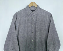 Load image into Gallery viewer, Flannel shirt (L)