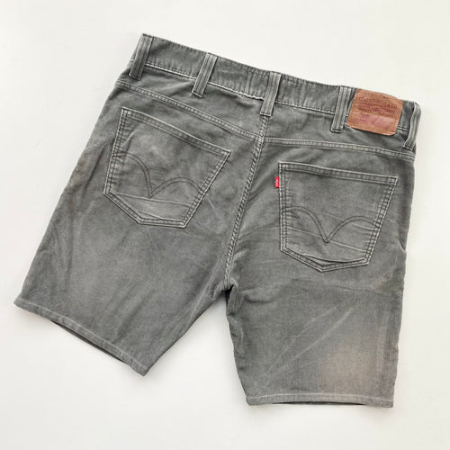 Levi’s Corduroy Shorts W40