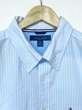 Load image into Gallery viewer, Tommy Hilfiger shirt (XL)