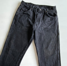 Load image into Gallery viewer, Wrangler Jeans W36 L34