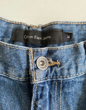 Load image into Gallery viewer, Calvin Klein Jeans W38 L35