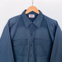 Load image into Gallery viewer, Dickies shirt (L)