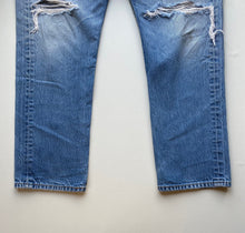 Load image into Gallery viewer, Levi’s 501 W34 L30