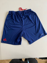 Load image into Gallery viewer, Adidas Manchester United Football shorts (M)