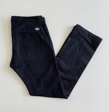Load image into Gallery viewer, Dickies W34 L33