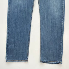 Load image into Gallery viewer, Levi’s 505 W38 L34