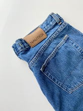 Load image into Gallery viewer, Nautica Jeans W36 L30