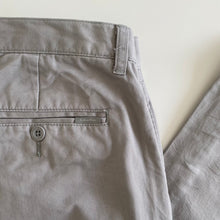 Load image into Gallery viewer, Calvin Klein Trousers W36 L32