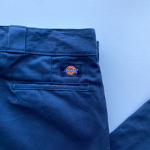 Load image into Gallery viewer, Dickies W44 L32