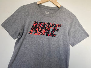 Nike t-shirt (S)
