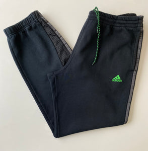 Adidas joggers (XL)
