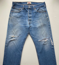 Load image into Gallery viewer, Levi’s 501 W34 L30