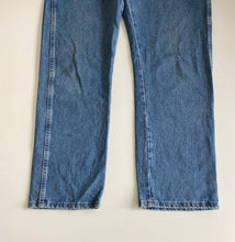 Load image into Gallery viewer, Wrangler Jeans W34 L29