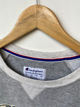 Load image into Gallery viewer, Champion sweatshirt (M)