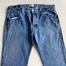 Load image into Gallery viewer, Levi’s 501 W36 L31