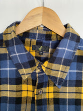 Load image into Gallery viewer, Flannel shirt (L)