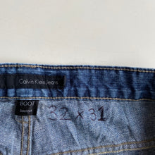 Load image into Gallery viewer, Calvin Klein Jeans W32 L31