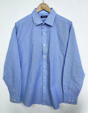 Load image into Gallery viewer, Nautica shirt (L)