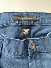 Load image into Gallery viewer, Calvin Klein Jeans W34 L30