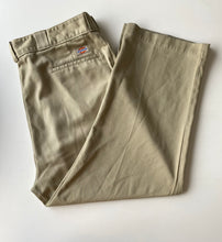 Load image into Gallery viewer, Dickies W38 L25