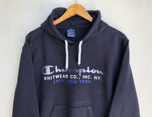 Load image into Gallery viewer, Champion hoodie (M)