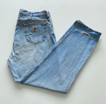Load image into Gallery viewer, Carhartt Jeans W42 L32